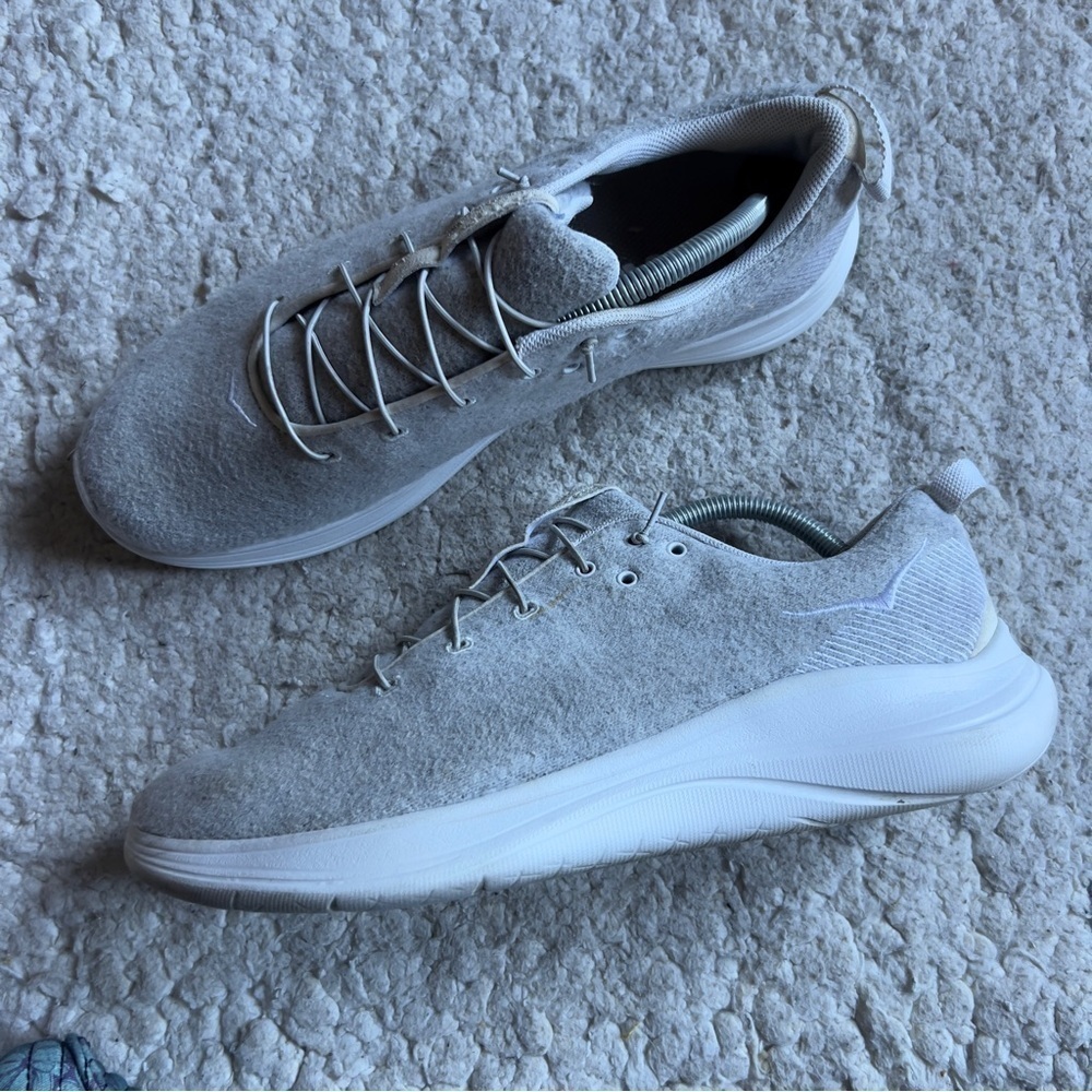 Hoka One One Woman's Hupana Flow Wool Gray Running Shoes Size 11 - Picture 11 of 11